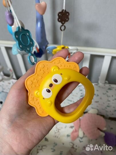 Мобиль на кроватку с проектором