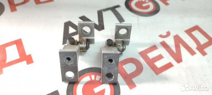 Петля дверная передняя левая Audi A6 4G CGW