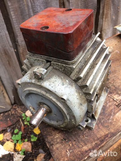 Электродвигатель