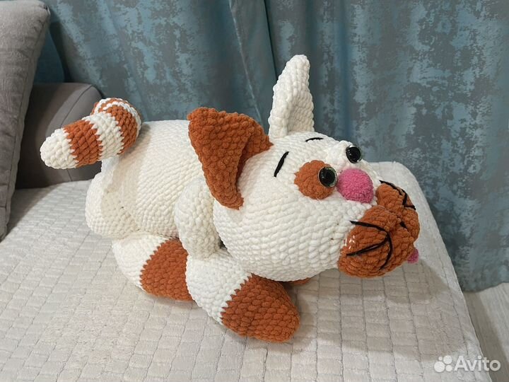 Вязанный Кот