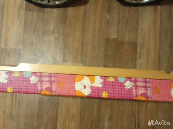 Столик пеленальный на кроватку