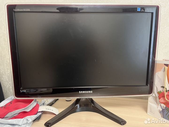 Монитор Samsung