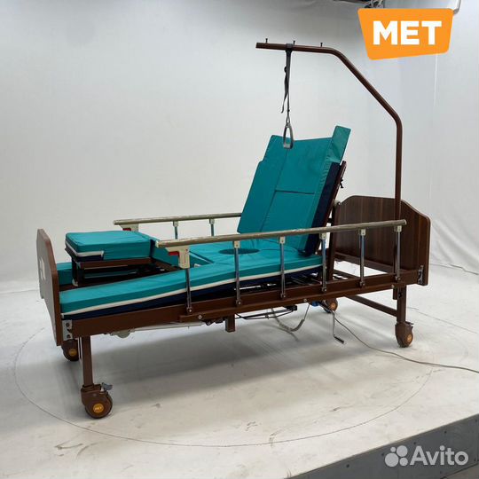 MET Emet Медицинская кровать с туалетом
