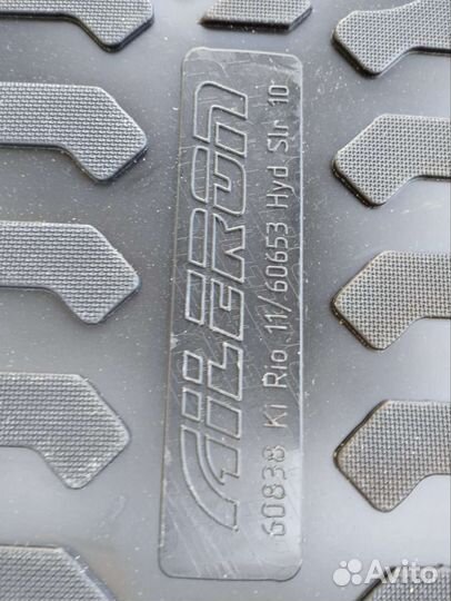 Автомобильные коврики резиновые