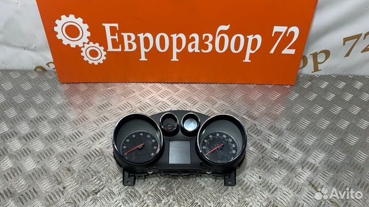 Панель приборов Opel Astra J P10