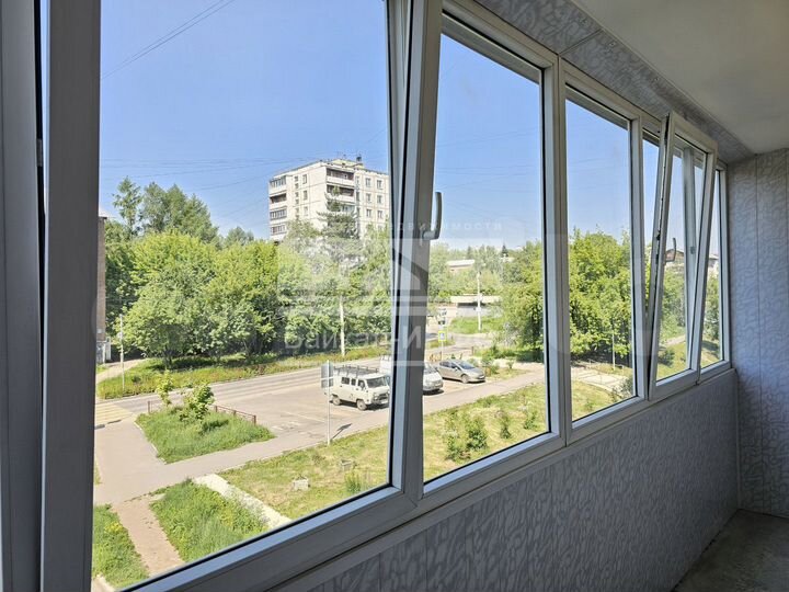 4-к. квартира, 100 м², 3/9 эт.