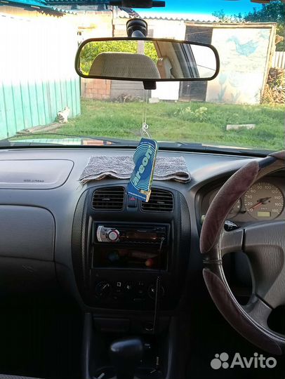 Mazda Familia 1.5 AT, 1998, 400 000 км