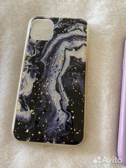 Чехол на iPhone 11