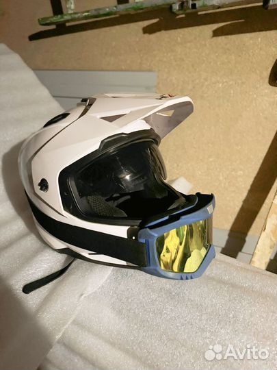 Кросовый шлем