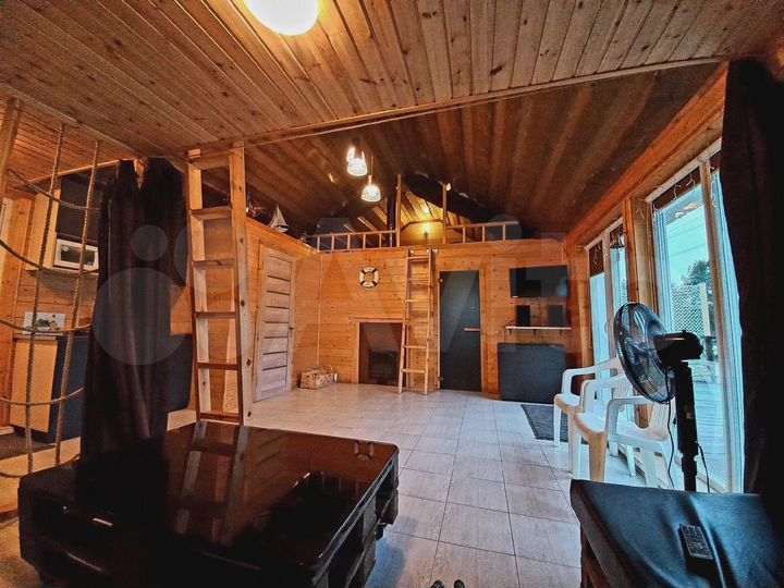 Дом 40 м² на участке 10 сот.