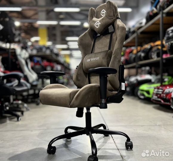 Професиональное кресло из ткани