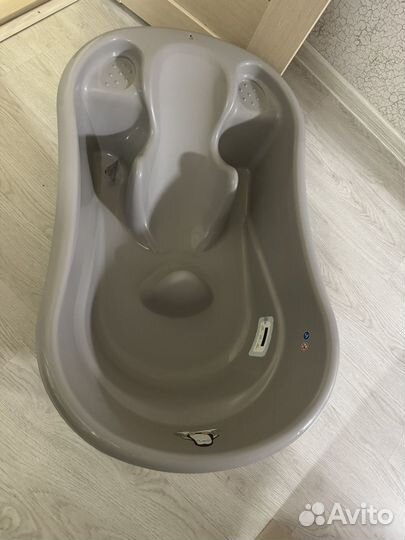Ванночка для купания новорожденного