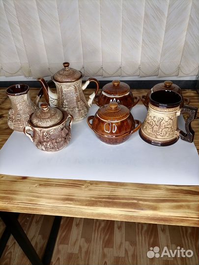 Кофейник,турка,сахарница.Кружка пивная.Горшочки