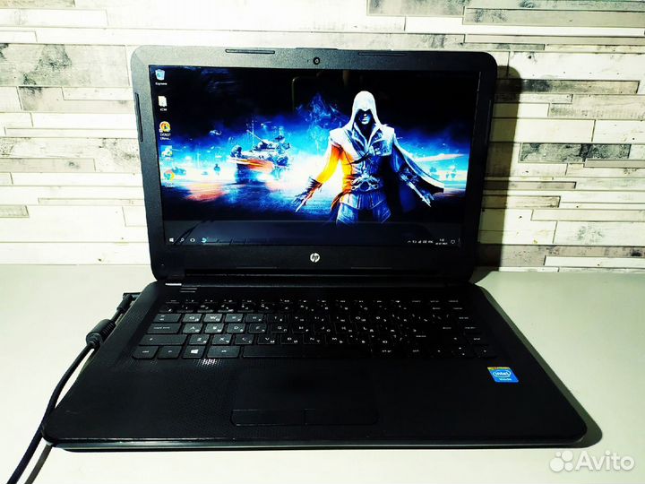 HP 14-ac000ur - Celeron 3 поколения \ 2 Озу \ SSD
