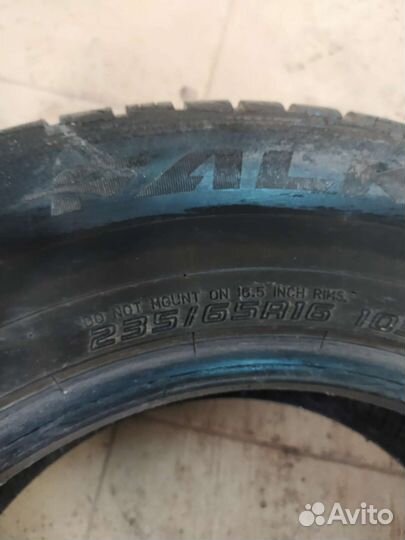 Falken Ziex ZE950 235/65 R16