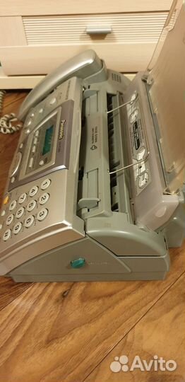 Телефон факс panasonic KX-FC243