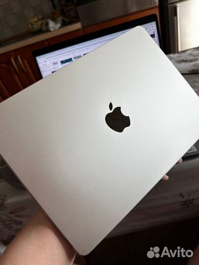 Ноутбук Apple MacBook Air 13 M2 256 гб 2022
