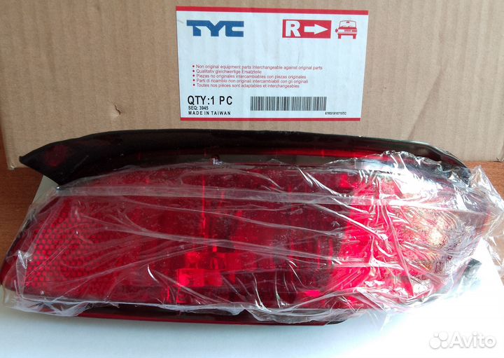 Фонарь правый в задний бампер lexus RX330 / 350