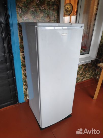 Холодильник новый