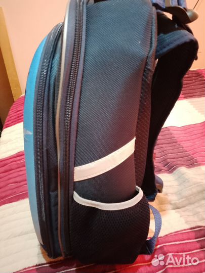 Школьный рюкзак