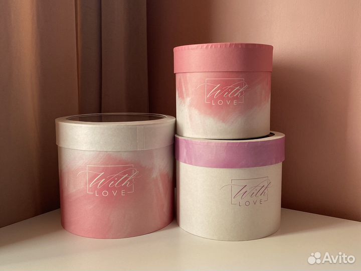 Шляпные коробки подарочные сирень