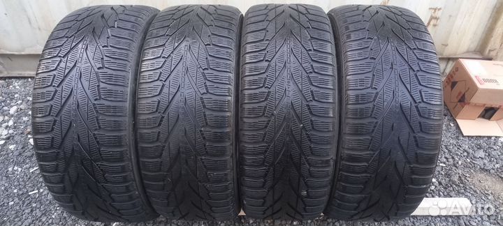 Nokian Tyres Hakkapeliitta R2 SUV 255/55 R18
