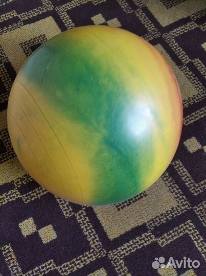 Мяч гимнастический