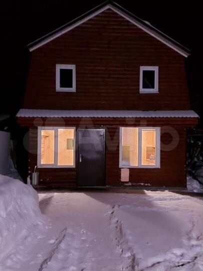 Таунхаус 100 м² на участке 7 сот.