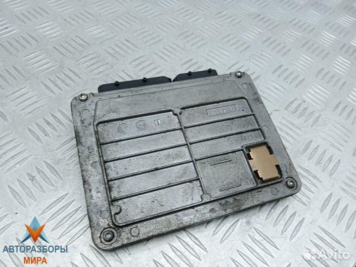 Блок управления двигателем Skoda Fabia (6Y) 2001