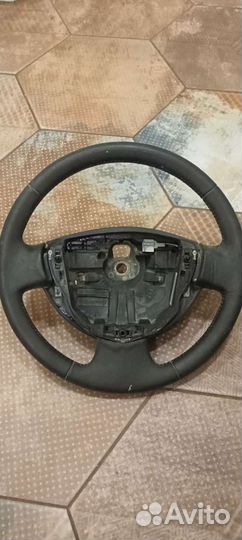 Руль renault logan