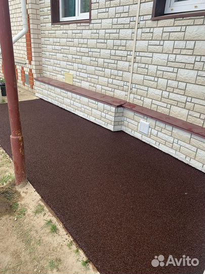Покрытие резиновое для отмостки дома