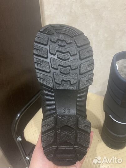 Новве сапожки зимние для мальчика