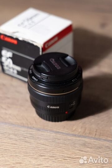 Объектив canon 50mm 1.4