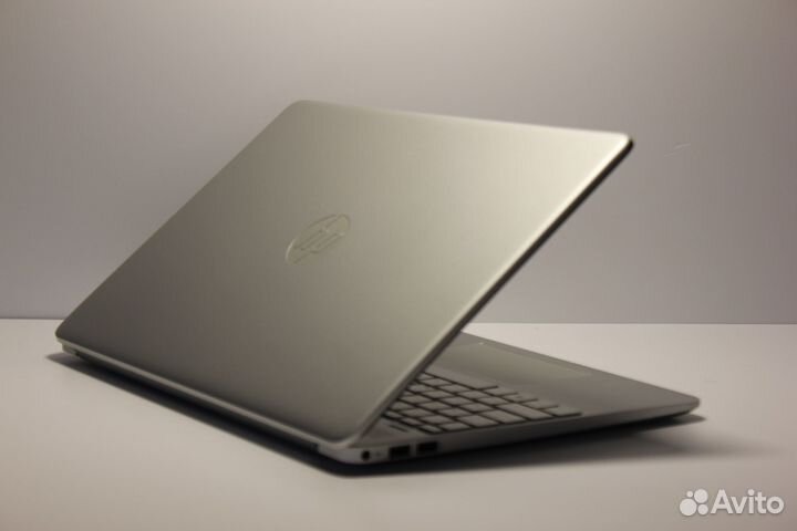 Ноутбук HP Core i3-1125G4/SSD Nvme M.2 512 GB/8GB