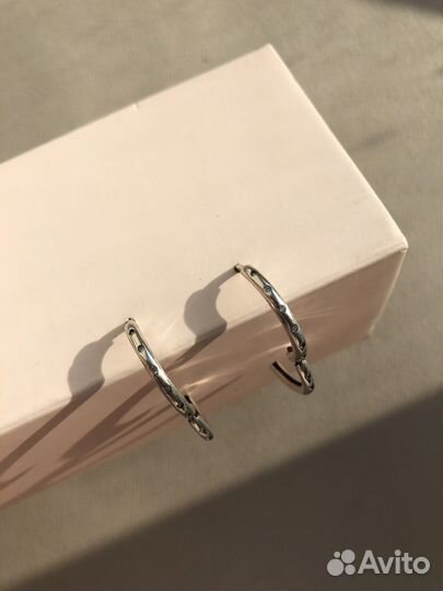 Серьги пандора 296244cz кольца