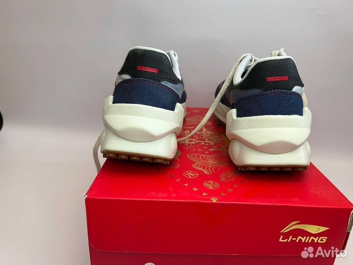 Кроссовки lining 42,5 (9) мужские