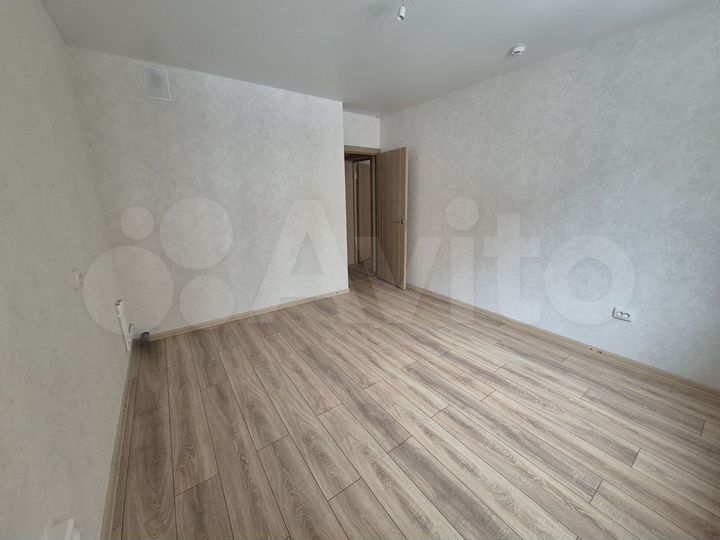 2-к. квартира, 53,3 м², 5/17 эт.