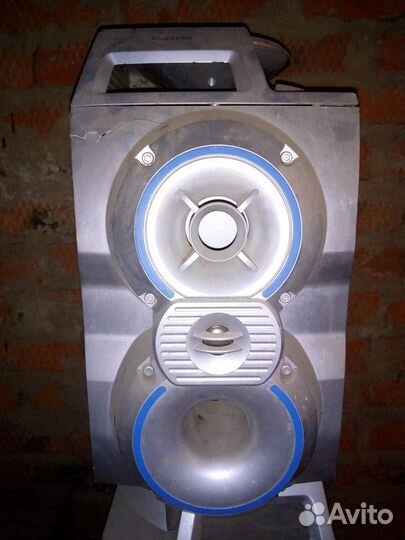 Два корпуса Samsung