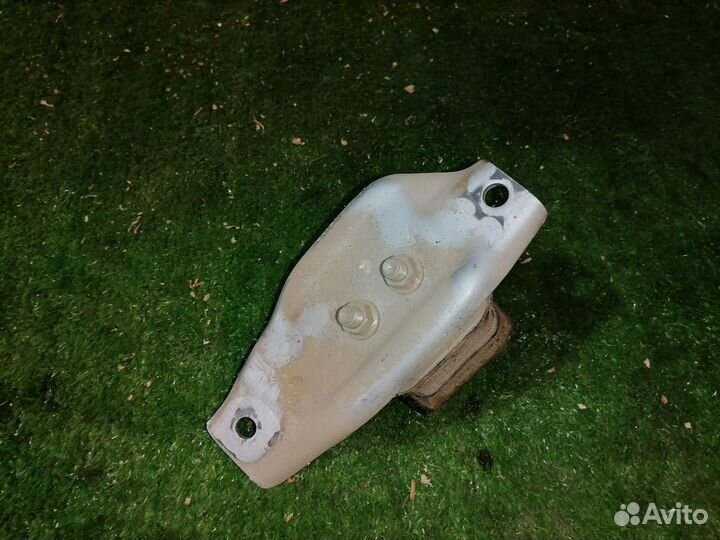 Опора двигателя (подушка двс) 41022-FA000 Subaru O