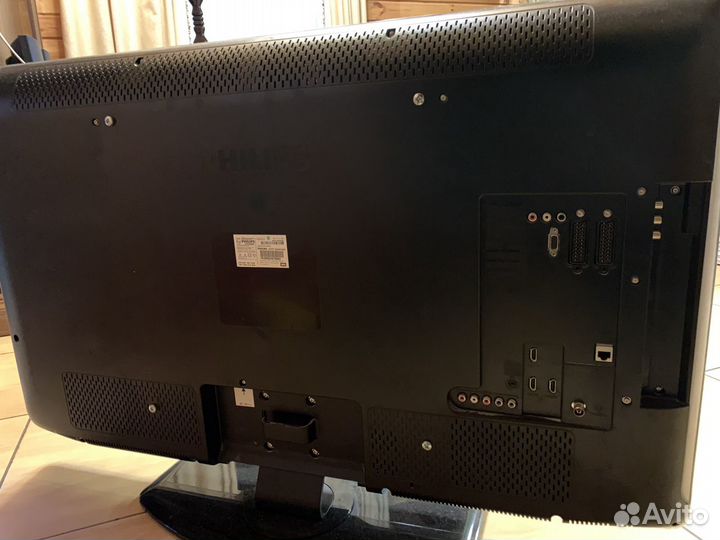 Телевизор philips 42pfl8404h с Аmbilight