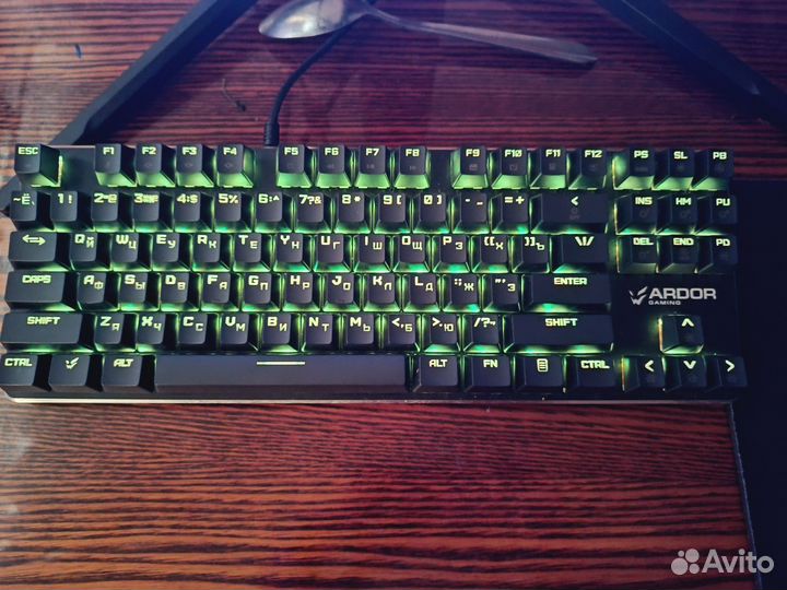 Продам. Целый игровой комплект