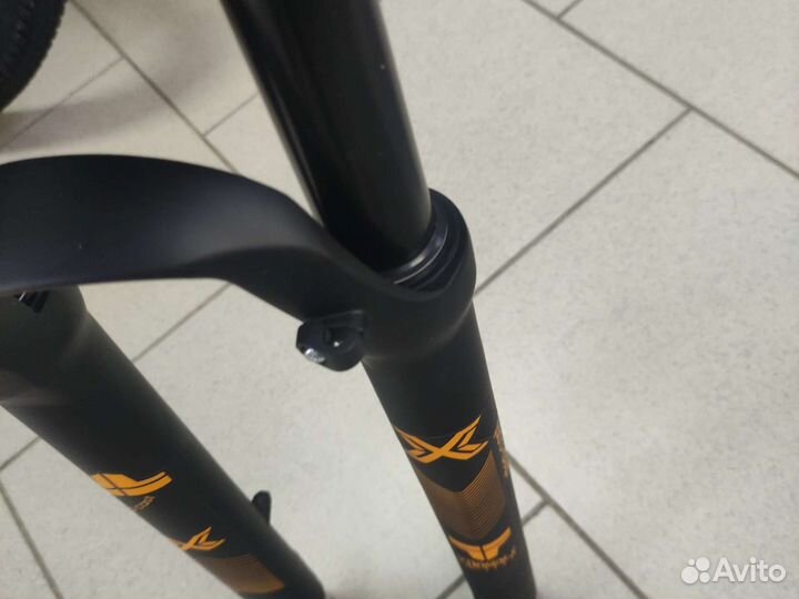 Вилка 27,5 алюминиевая новая