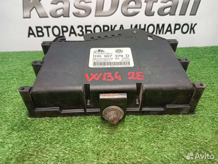 Блок управления ABS VW Passat B4