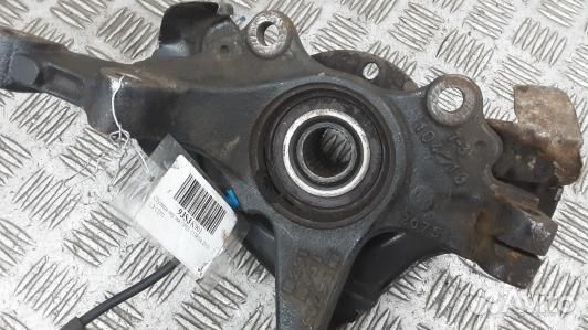 Ступица передняя левая opel corsa D (93S03K901)