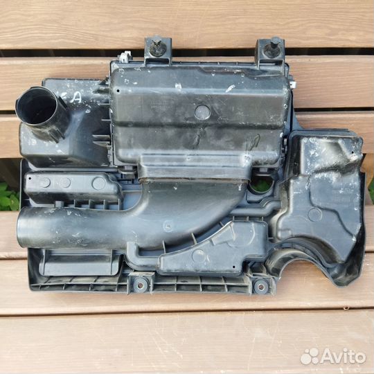 Корпус воздушного фильтра suzuki vitara