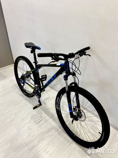 Велосипед GT Avalanche Sport