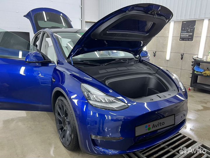 Tesla Model Y, 2020