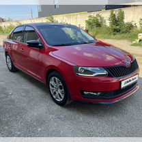 Skoda Rapid 1.6 AT, 2017, битый, 90 000 км, с пробегом, цена 1 070 000 руб.