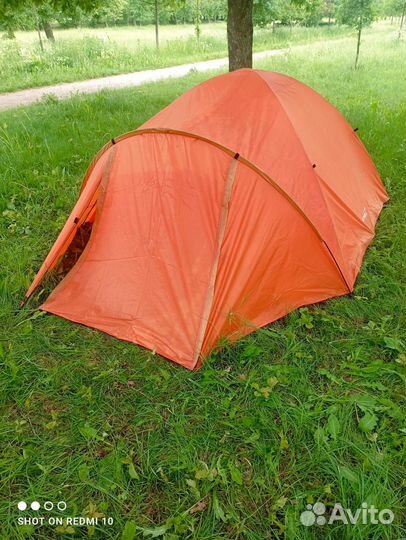 Палатка туристическая 4 местная новая
