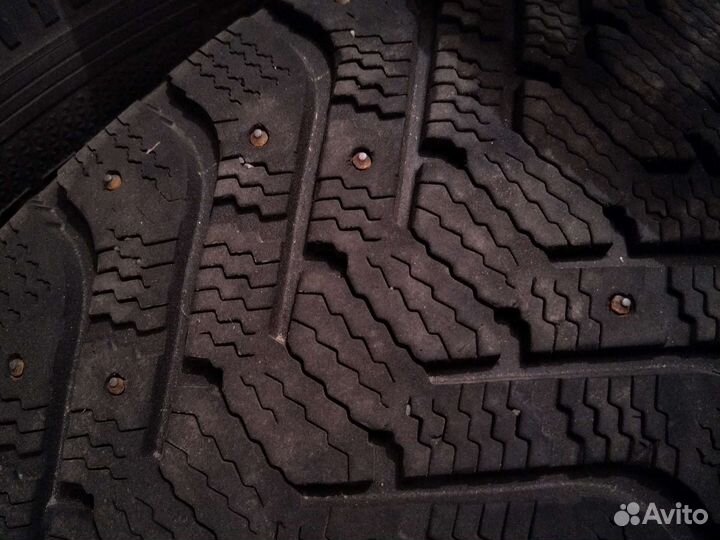 Goodyear UltraGrip 500 265/65 R17